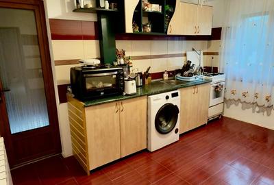 Casă cu 3 camere cu Garaj în Exterior Nord - 6