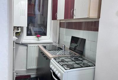 Garsonieră decomandată în Dacia