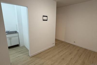 Garsonieră decomandată în Titan - 1