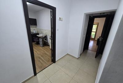 Spațiu comercial, de 65 mp, în 9 Mai - 19