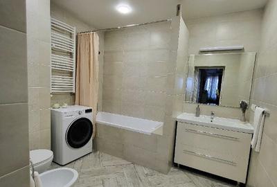 Apartament cu 3 camere decomandat în Europa