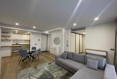 Apartament cu 2 camere semidecomandat, mobilat în Aviației