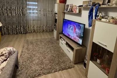 Apartament cu 3 camere decomandat în Dallas
