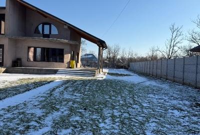 Casă individuală cu 5 camere cu Teren 1600 Mp în Ciochina - 2