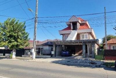 Casă cu 5 camere cu Teren 280 Mp în Central - 6