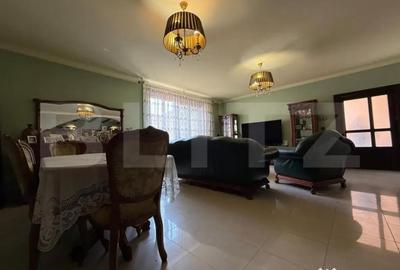 Casă cu 10 camere cu Teren 908 Mp în Central - 7