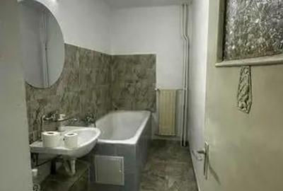 Garsonieră decomandată în Vitan - 3