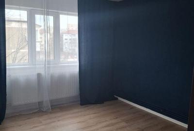 Apartament cu 3 camere decomandat în Aradului - 10