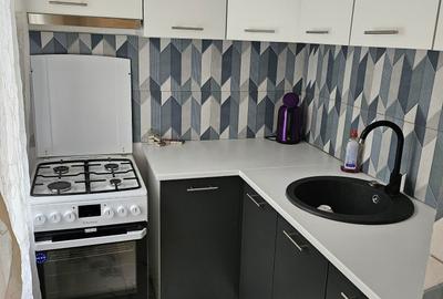 Apartament cu 2 camere în Craiovița Nouă
