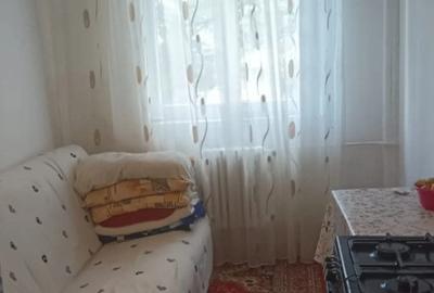 Garsonieră în Podu Roș