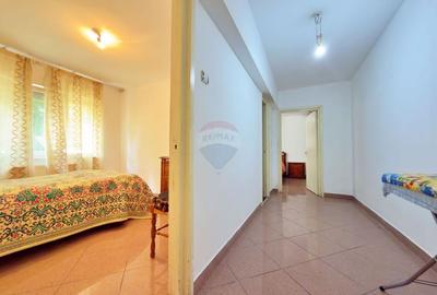 Apartament cu 3 camere semidecomandat în Fortuna - 4