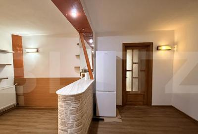 Apartament cu 3 camere semidecomandat în 1 Mai - 14