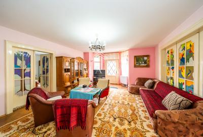 Casă individuală cu 7 camere cu Canalizare în Sub Arini - 6