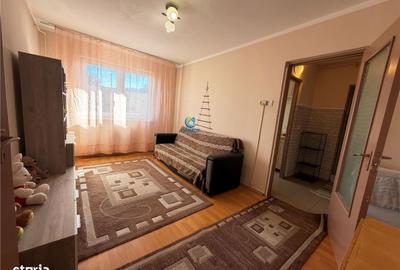 Apartament cu 3 camere în Florilor - 10
