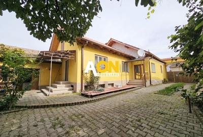 Casa cu 4 camere, 2024 mp teren, la asfalt, cu utilitati, Vintu de Jos - 1