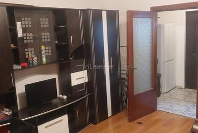 Garsoniera etaj 3 renovata mobilata utilata - 3