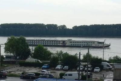 De inchiriat ap 1 cam dec 33 mp zona faleza fara comision - 1