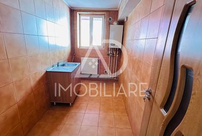 Apartament cu 2 camere decomandat în Central - 4