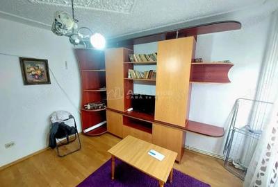 Garsoniera, 26 mp, etaj 3, mobilata-utilata, zona Brosteni - 3