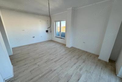 Apartament cu 4 camere decomandat în Giroc - 4