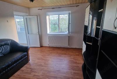 Casă cu 3 camere cu Teren 1352 Mp în Horia - 5