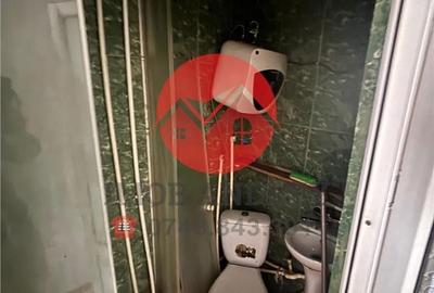 Garsonieră în Vest