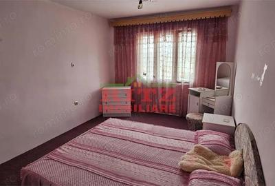 Casă cu 1 camere cu Teren 1756 Mp în Central - 6