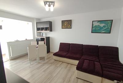 Apartament cu 2 camere decomandat în Tomis Nord - 11