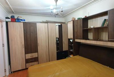 Apartament cu 3 camere semidecomandat, mobilat în Titan - 8