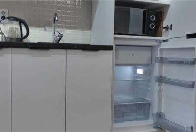 Se inchiriaza garsoniera utilata si mobilata, de 39 mp, in Zona Coresi-Tractorul - 13