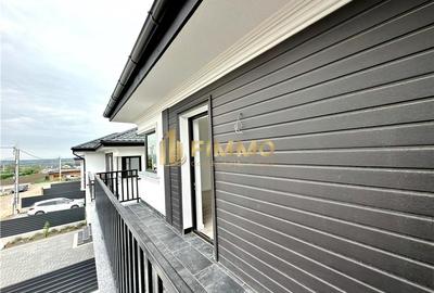 Duplex cu 4 camere cu Canalizare în Exterior Est - 14
