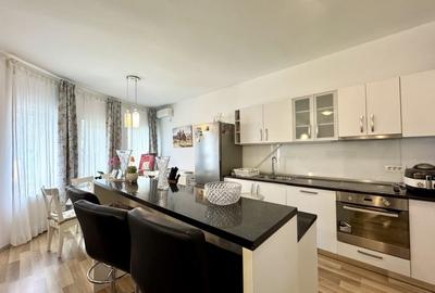 Vila cu 10 camere, curte de 1000 mp, 2 garaje, stradă fără blocuri, Sisești lâng - 4