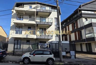 Apartament cu 3 camere decomandat în Crângași - 13