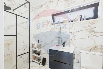 Casă cu 4 camere cu Teren 262 Mp în Est - 12