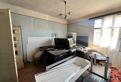 Casă cu 3 camere cu Canalizare în Dâmbul Rotund - 10