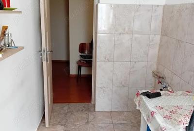 Apartament cu 3 camere decomandat în Micro 20 - 3