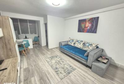 Garsonieră semidecomandată în Tractorul