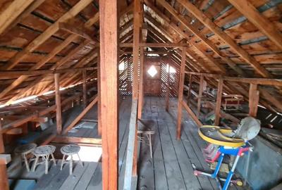 Casă cu 4 camere în Davidești - 6