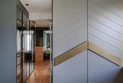 Casă cu 4 camere cu Teren 400 Mp în Ferme - 12