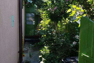 Cerna-Vand casa batraneasca 18 000 Euro u?or negociabil Cerna-Vand casa batraneasca 18 000 Euro u?or negociabil - 5