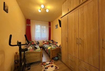 Apartament cu 3 camere decomandat în Democrației - 3