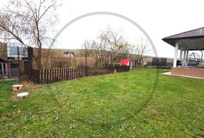 Oportunitate!Casa individuala 4 camere, 130 utili, 700 teren, Chinteni - 3