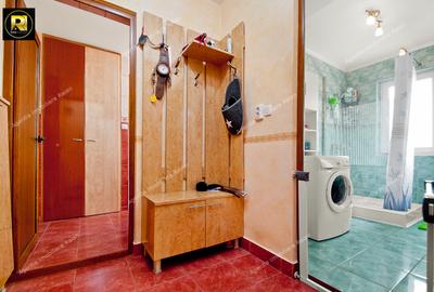 De vanzare 4 camere Micro 20 sup.66mp 2 balcoane renovat si mobilat - 4