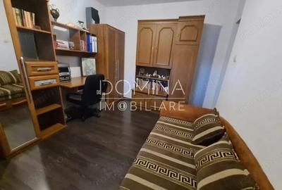 Vanzare apartament 2 camere in Targu Jiu, strada Victoriei - zona Peco OMV - 4