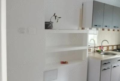 Apartament 3 camere, decomandat, confort 1, 480 de euro, Telefon - 3
