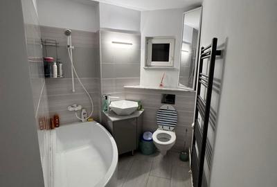 Apartament cu 2 camere decomandat în Far - 4