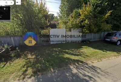 Teren 3500 mp cu casa batraneasca in Raucesti - 3