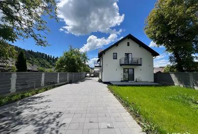 Ruscova-Casa cu 4dormitoare+baie, complet mobilata 2024 - 1