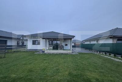 Casă cu 4 camere cu Teren 888 Mp în Unirea - 12
