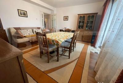 Apartament cu 3 camere decomandat în Central - 12